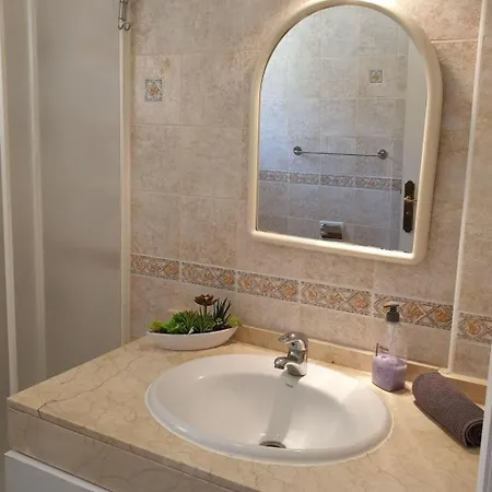 Mit Beheiztem Gemeinsamem Pool By Interhome