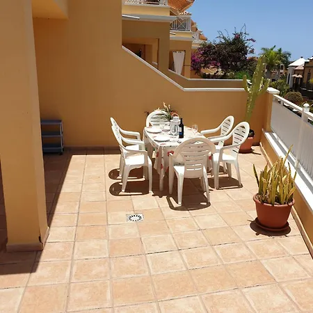 Mit Beheiztem Gemeinsamem Pool By Interhome